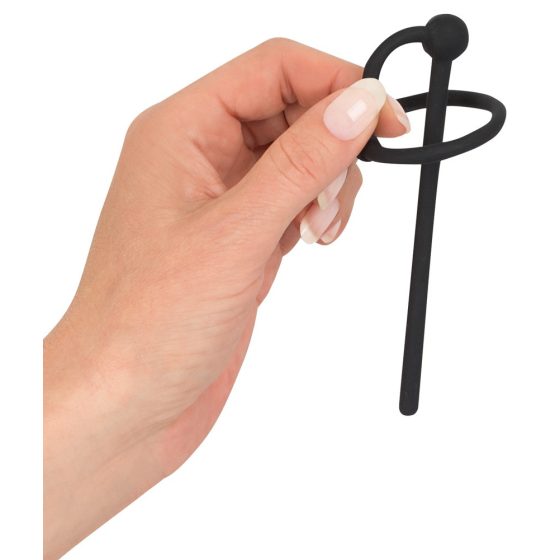 Penisplug - silikonski obroček z votlo uretralno palico (črn)