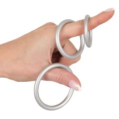   You2Toys Metallic - komplet silikonskih obročkov za penis (3 kosi)