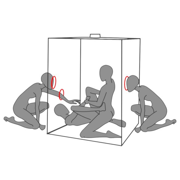 Secretdome - BDSM seks kabina z odprtinami (črna)