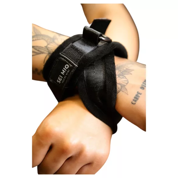 Sei Mio - ročne in gleženjske lisice - črna