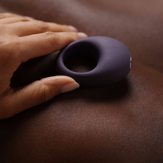 Je Joue Mio - vodoodporen vibracijski obroček za penis na baterije (vijolična)