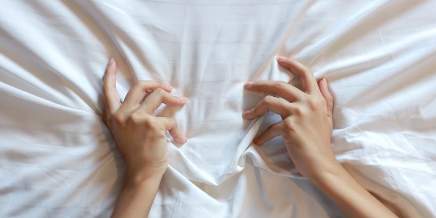 Ali lahko squirtaš brez orgazma? Vodnik po ženskem orgazmu - lovesexshop.si sex shop