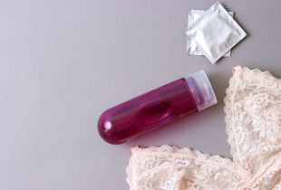 Lubrikant za seks: Katero vrsto izbrati in kdaj?